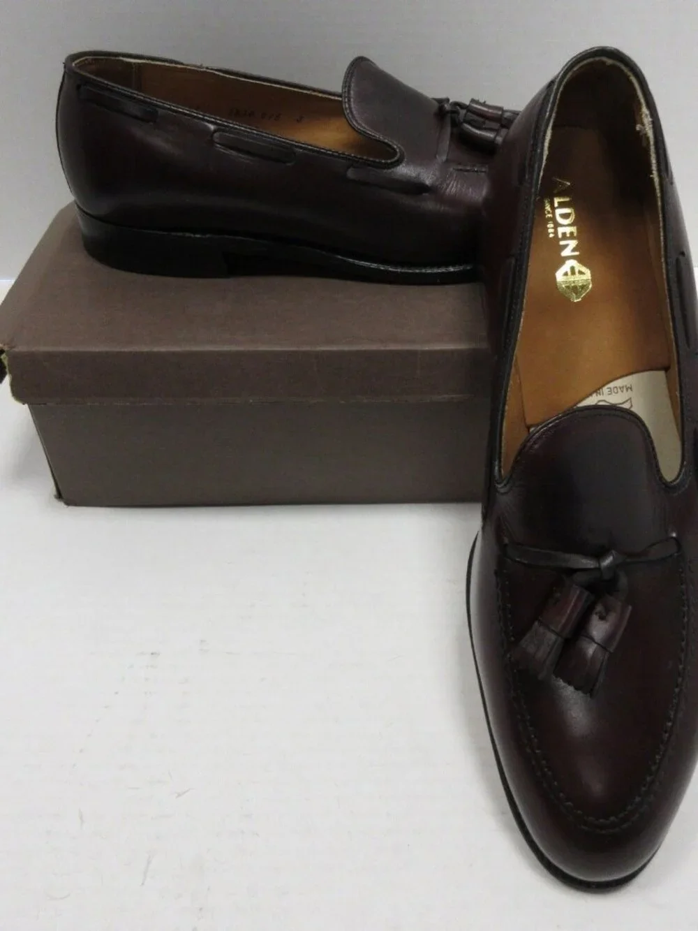 Alden Shoes 11 C Red Tassel Loafer Calfskin Leather Aberdeen Last